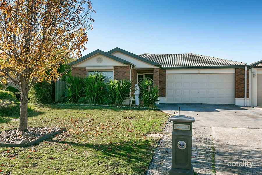 26 Staton Cres, Melton West, VIC 3337
