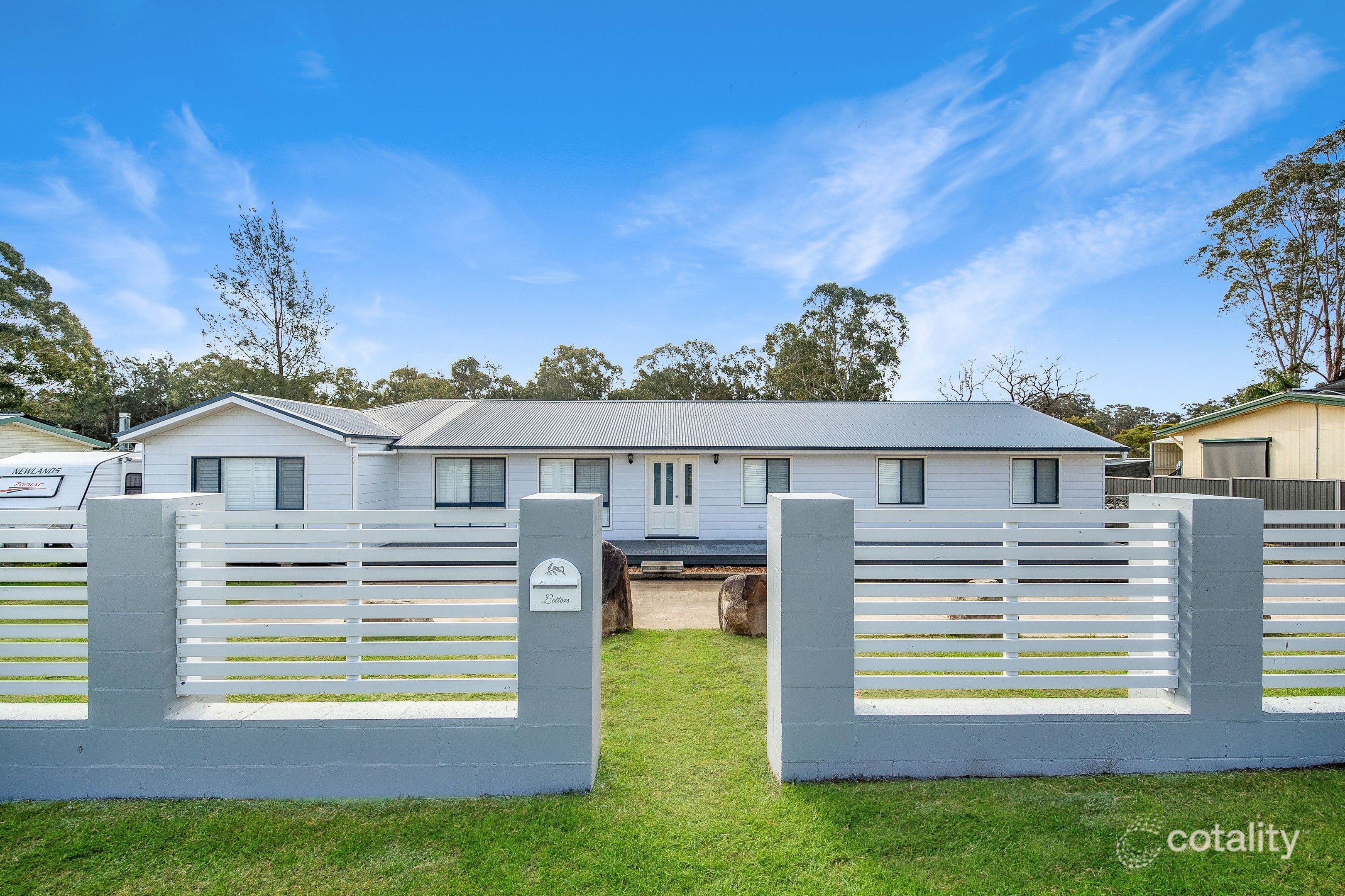 26-28 John St, Ellalong, NSW 2325