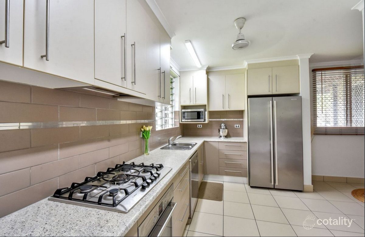 15 Yeadon Cct, Moil, NT 0810