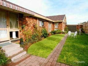 7 Golfwood Cl, Dingley Village, VIC 3172