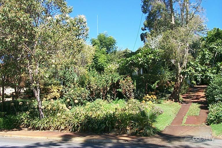 205 The Esplanade, Mount Pleasant, WA 6153