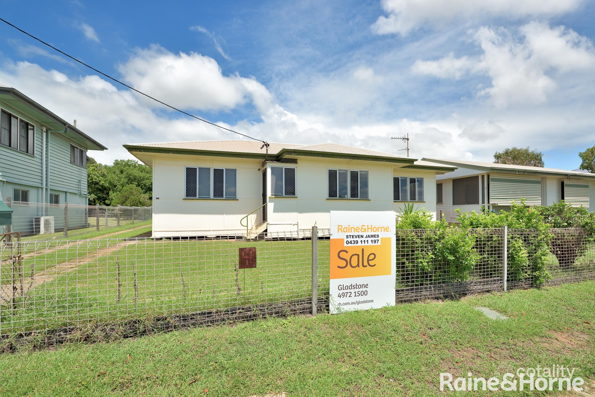 101 Toolooa St, South Gladstone, QLD 4680