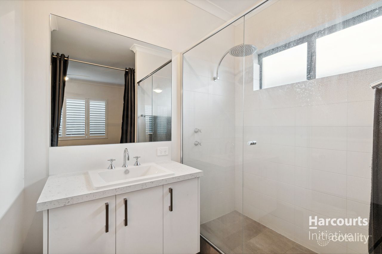 13 Vermilion Vsta, Brabham, WA 6055