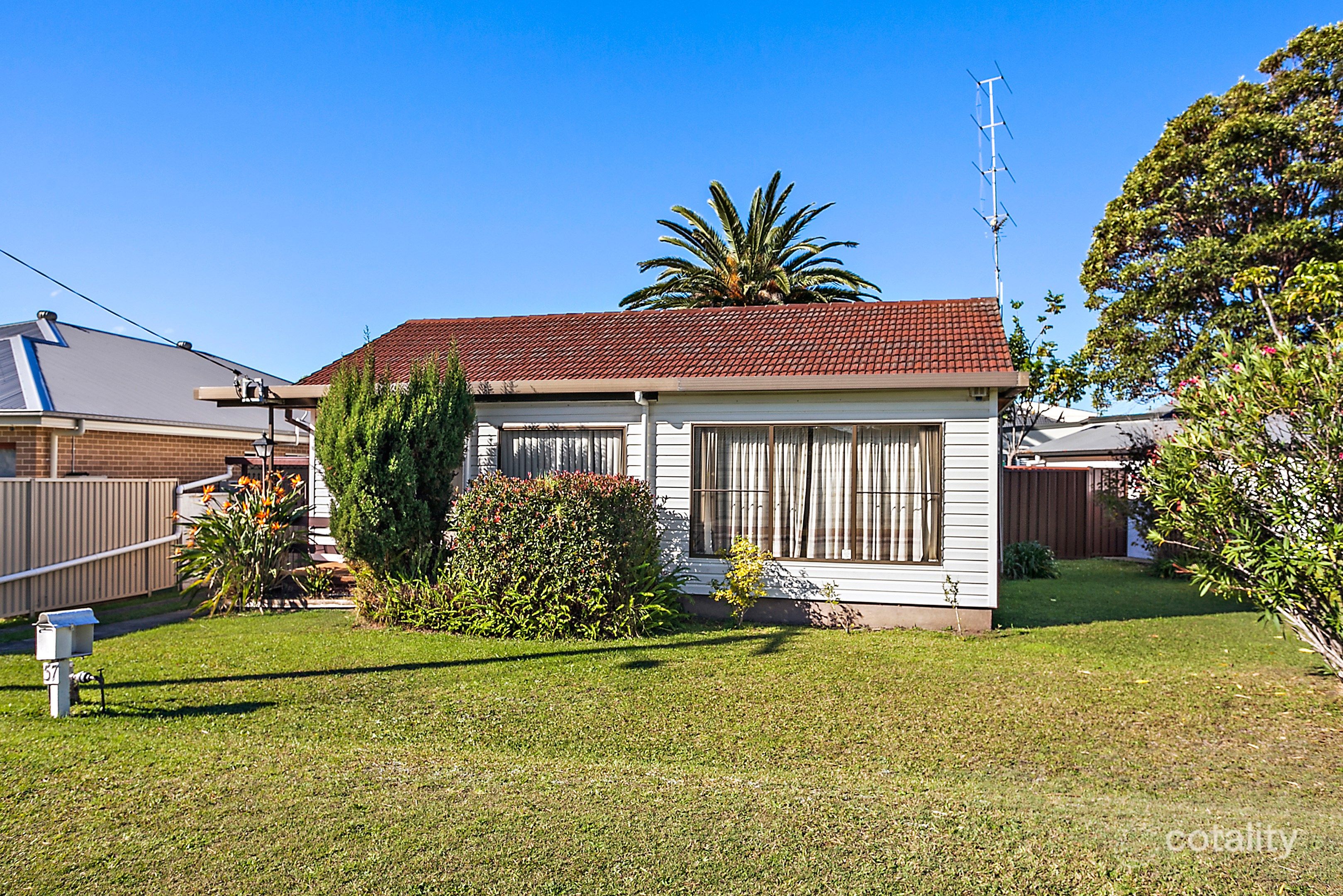 57 Edward St, Barrack Heights, NSW 2528