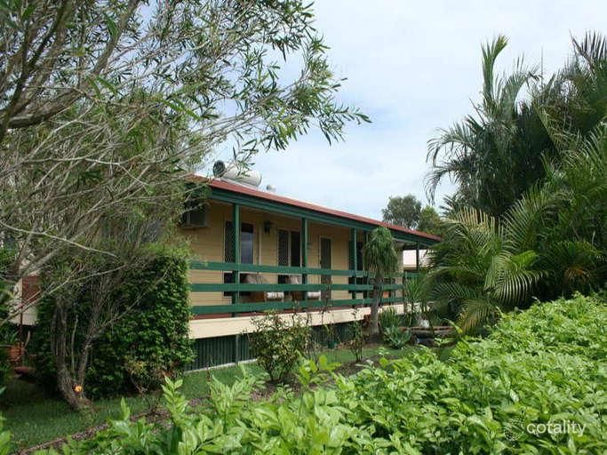 61 Sea Park Rd, Burnett Heads, QLD 4670