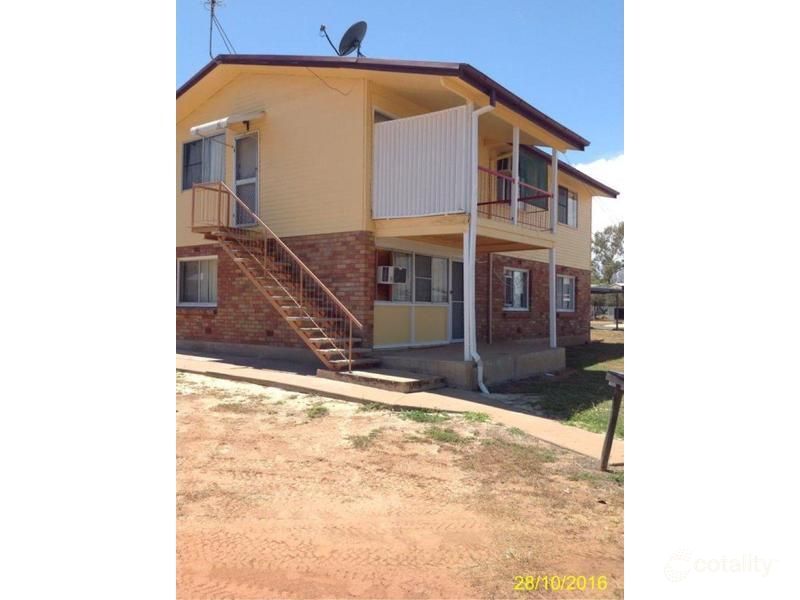 18 Blackbutt St, Blackwater, QLD 4717
