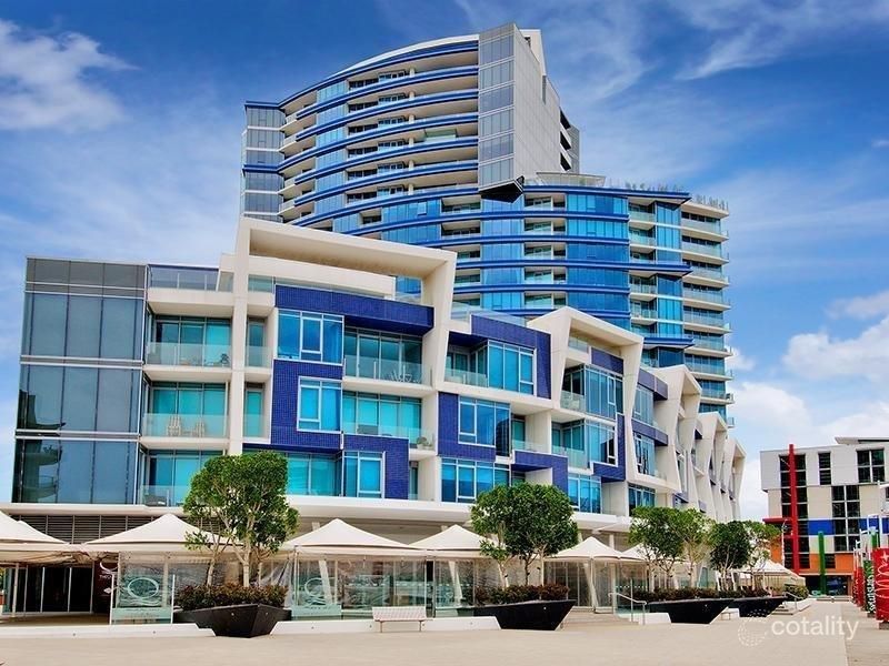305/2 Newquay Prom, Docklands, VIC 3008