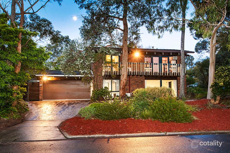 14 Phillips Cres, Rosanna, VIC 3084