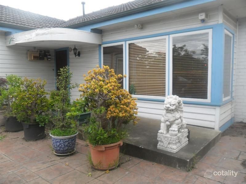 6 Clarendon Pde, West Footscray, VIC 3012