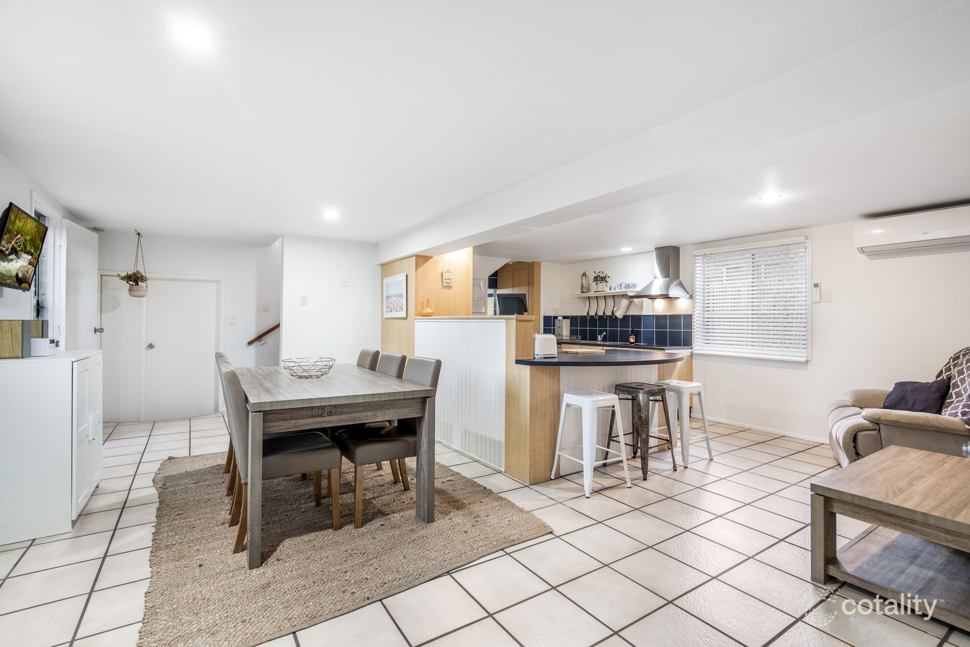 157 Mooroondu Rd, Thorneside, QLD 4158