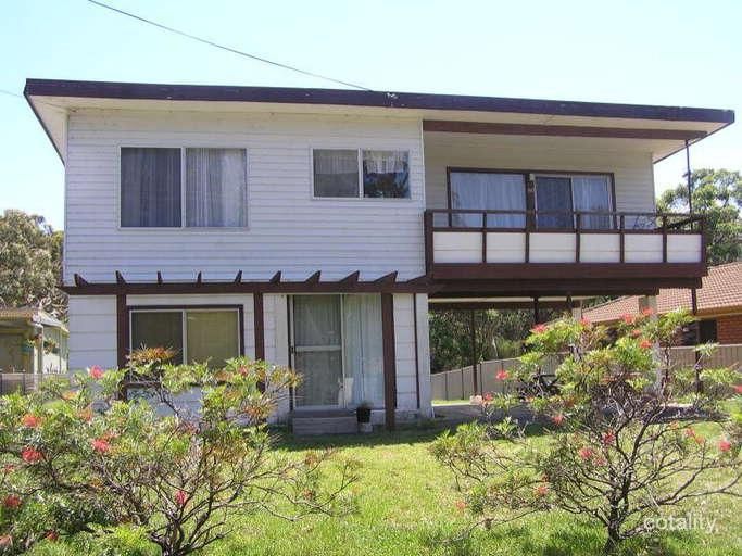 60 Roskell Rd, Callala Beach, NSW 2540