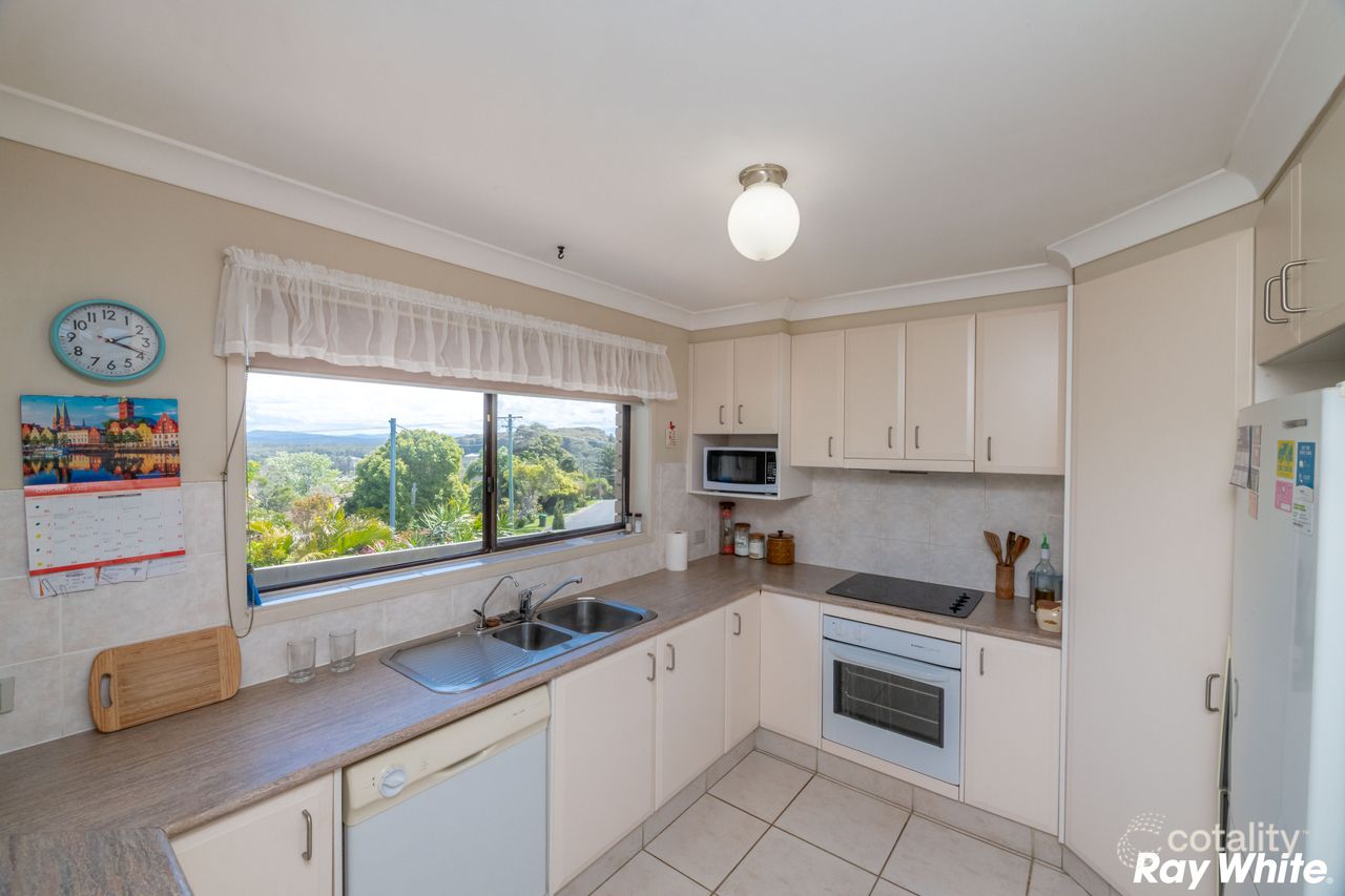 80 Lakeview Cres, Forster, NSW 2428
