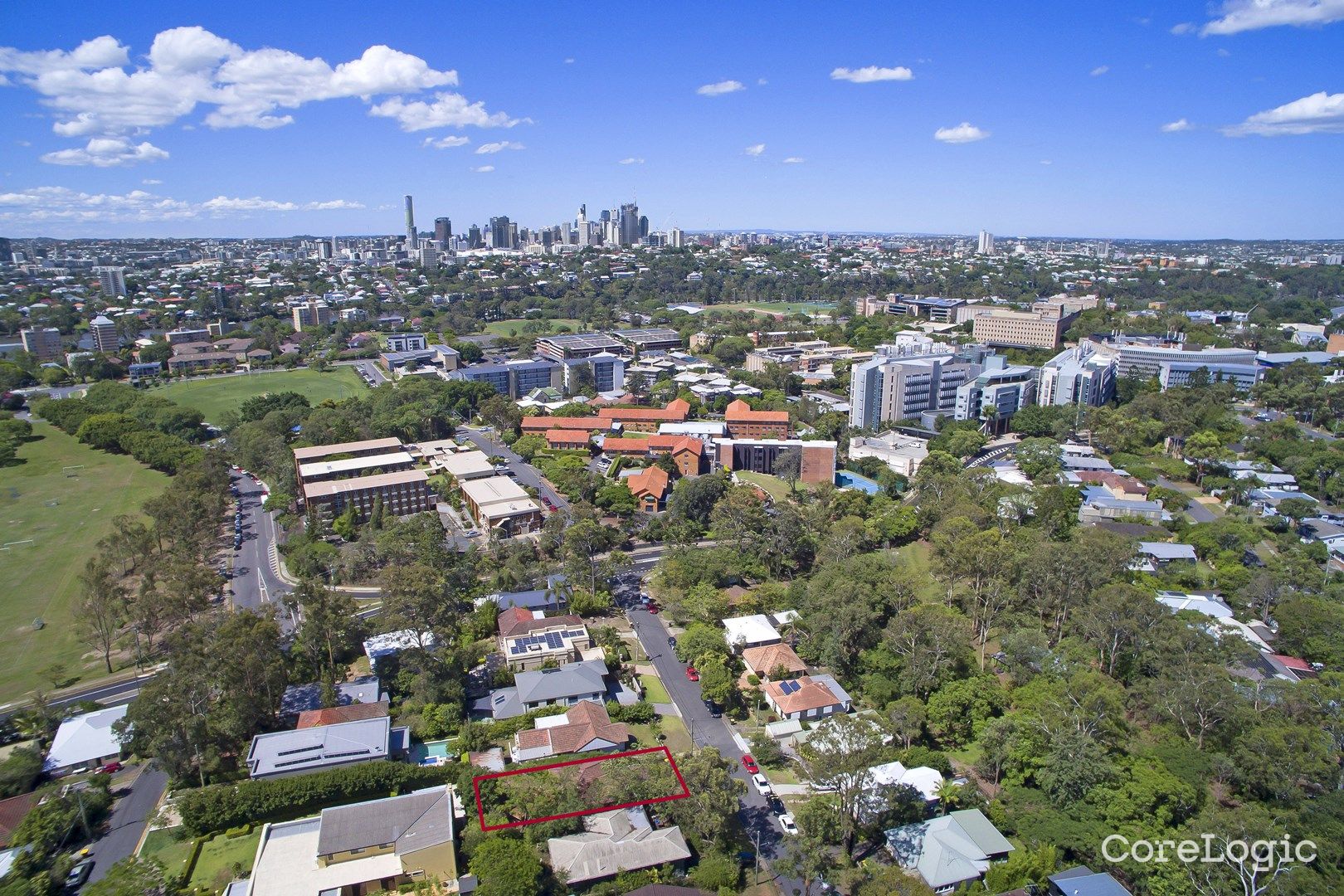 21 Boomerang Rd, St Lucia, QLD 4067