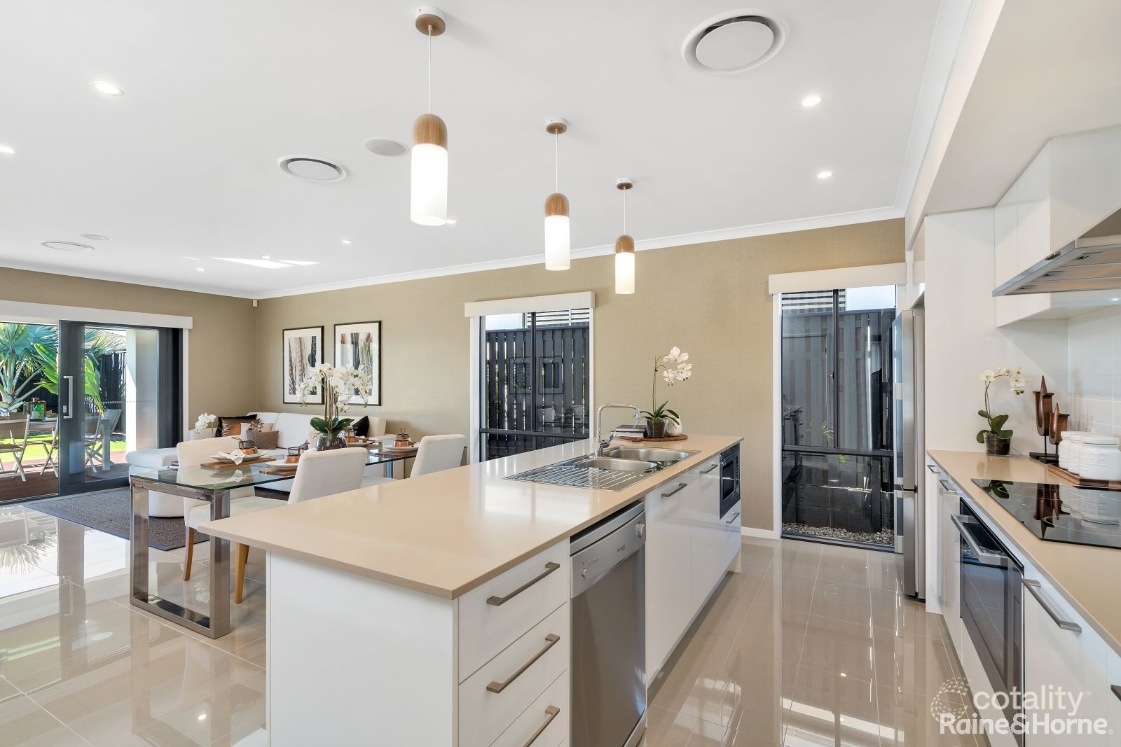 5 Fitzroy St, Burpengary East, QLD 4505