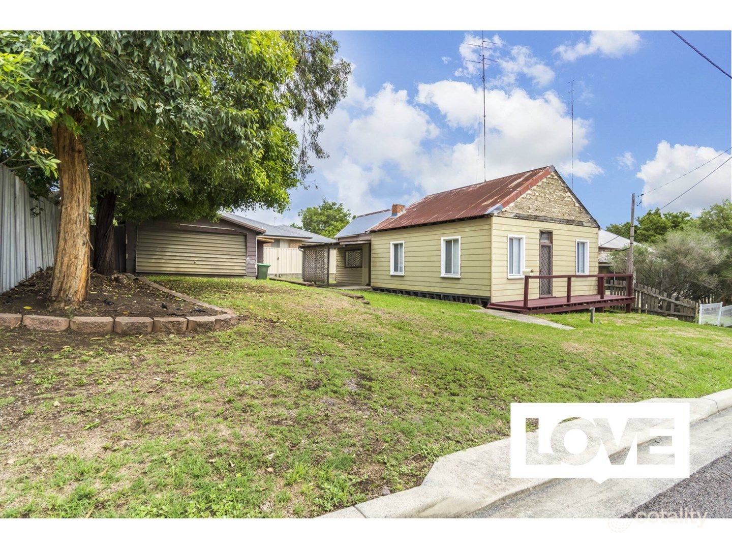 18 Fourth St, Boolaroo, NSW 2284