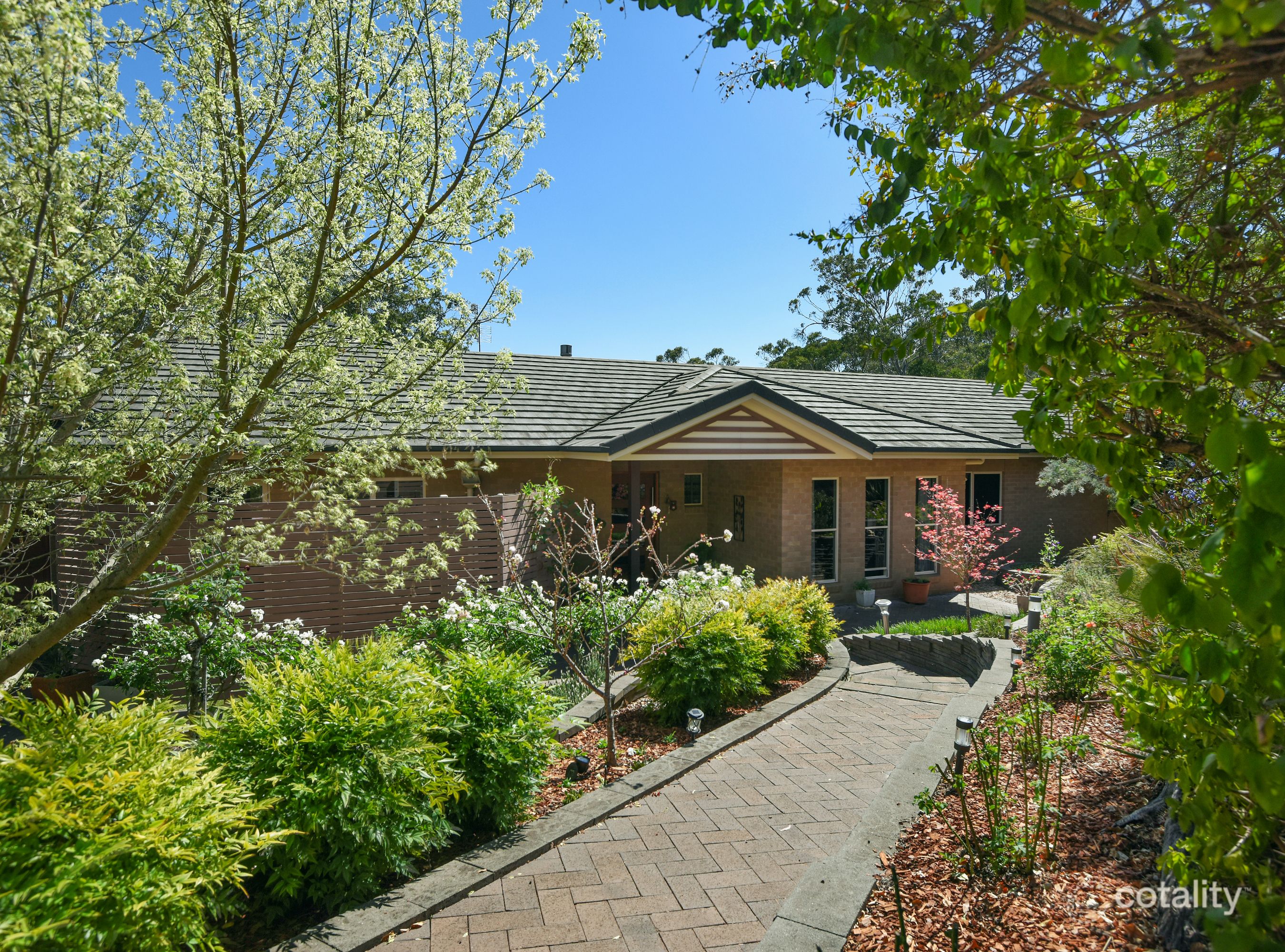 4 Jackson Cl, Highfields, QLD 4352