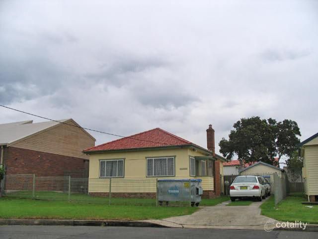 12 Boollwarroo Pde, Shellharbour, NSW 2529