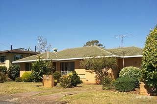 49 Barrymount Cres, Mount Lofty, QLD 4350