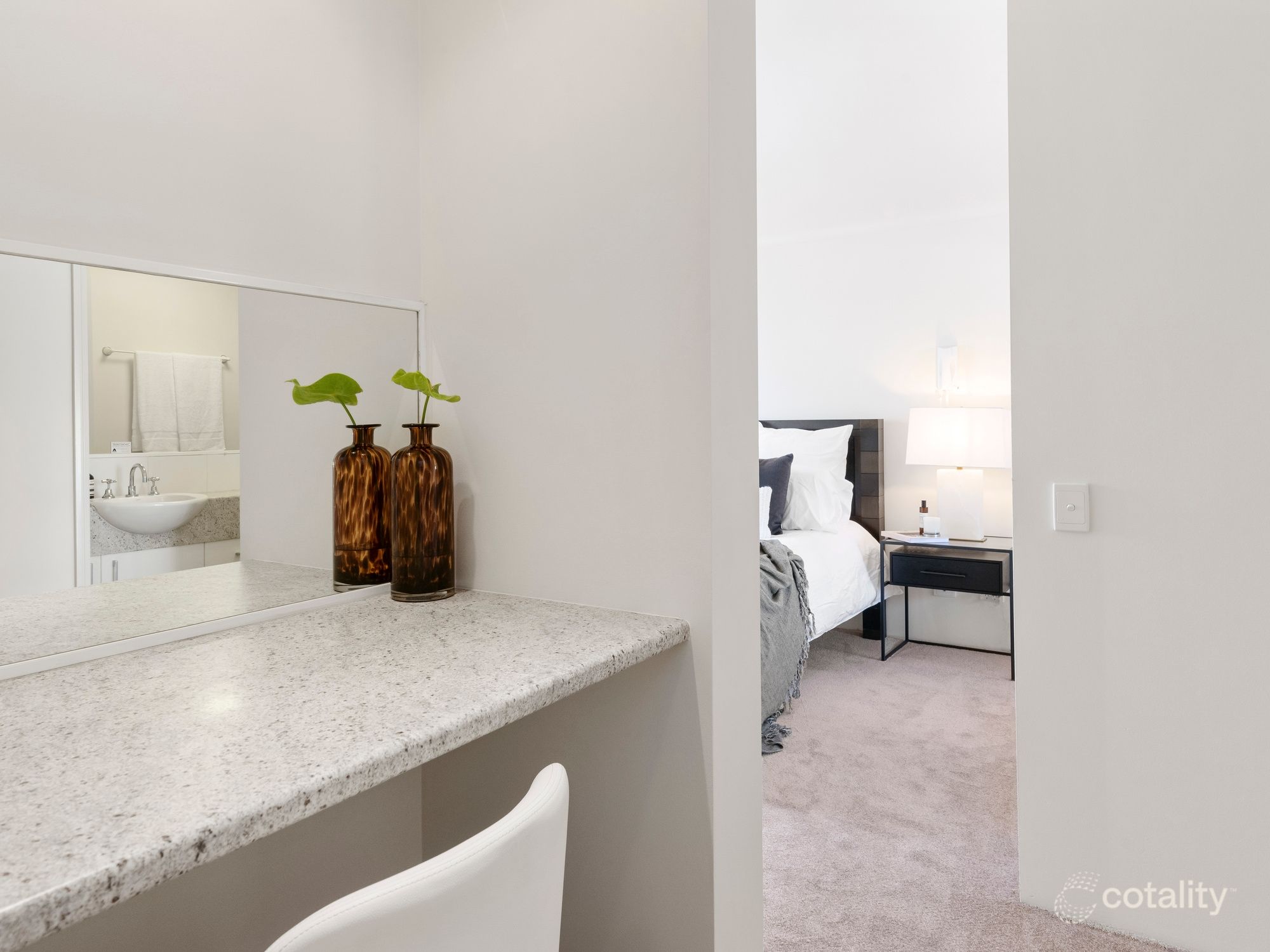 39/11-17 Philip Ave, Broadbeach, QLD 4218