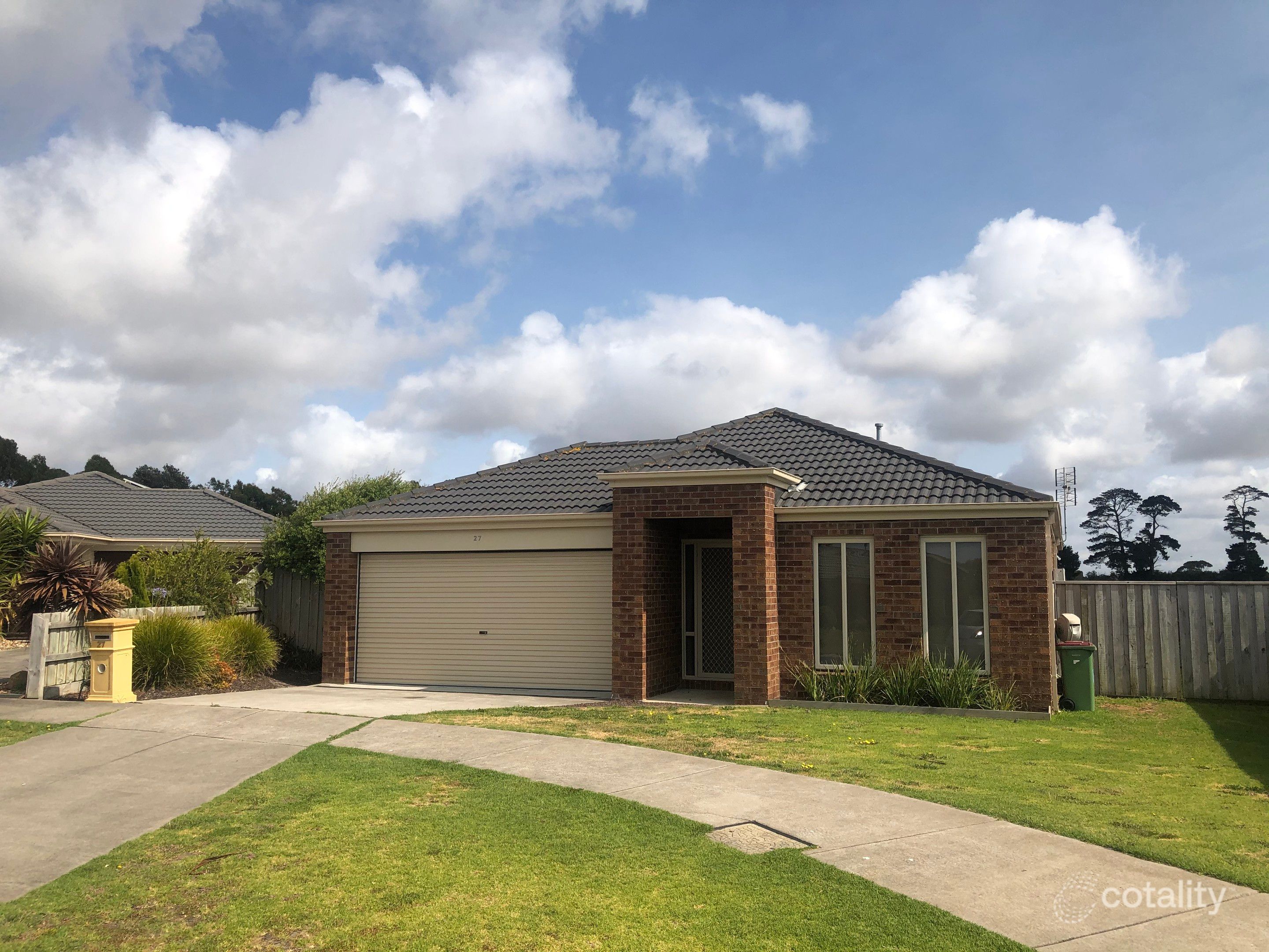 27 Madeira Cl, Portland, VIC 3305