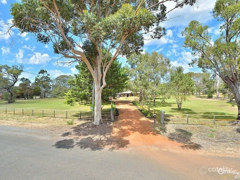 62 Matthie Rd, Barragup, WA 6209