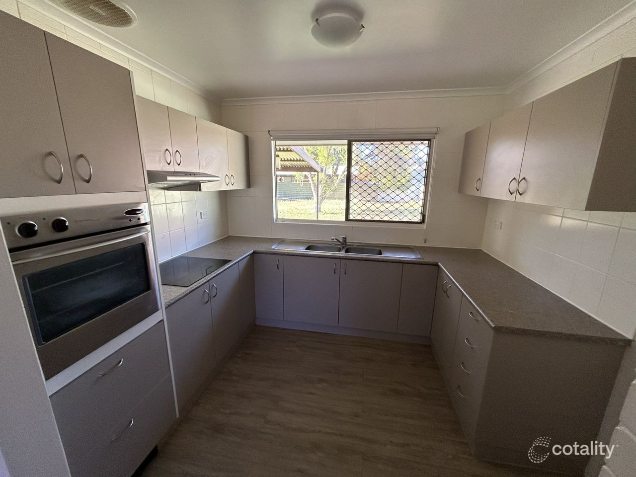 31 De Havilland Dr, Araluen, NT 0870