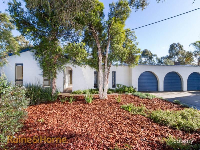 121 Dalkeith Ave, Lake Albert, NSW 2650