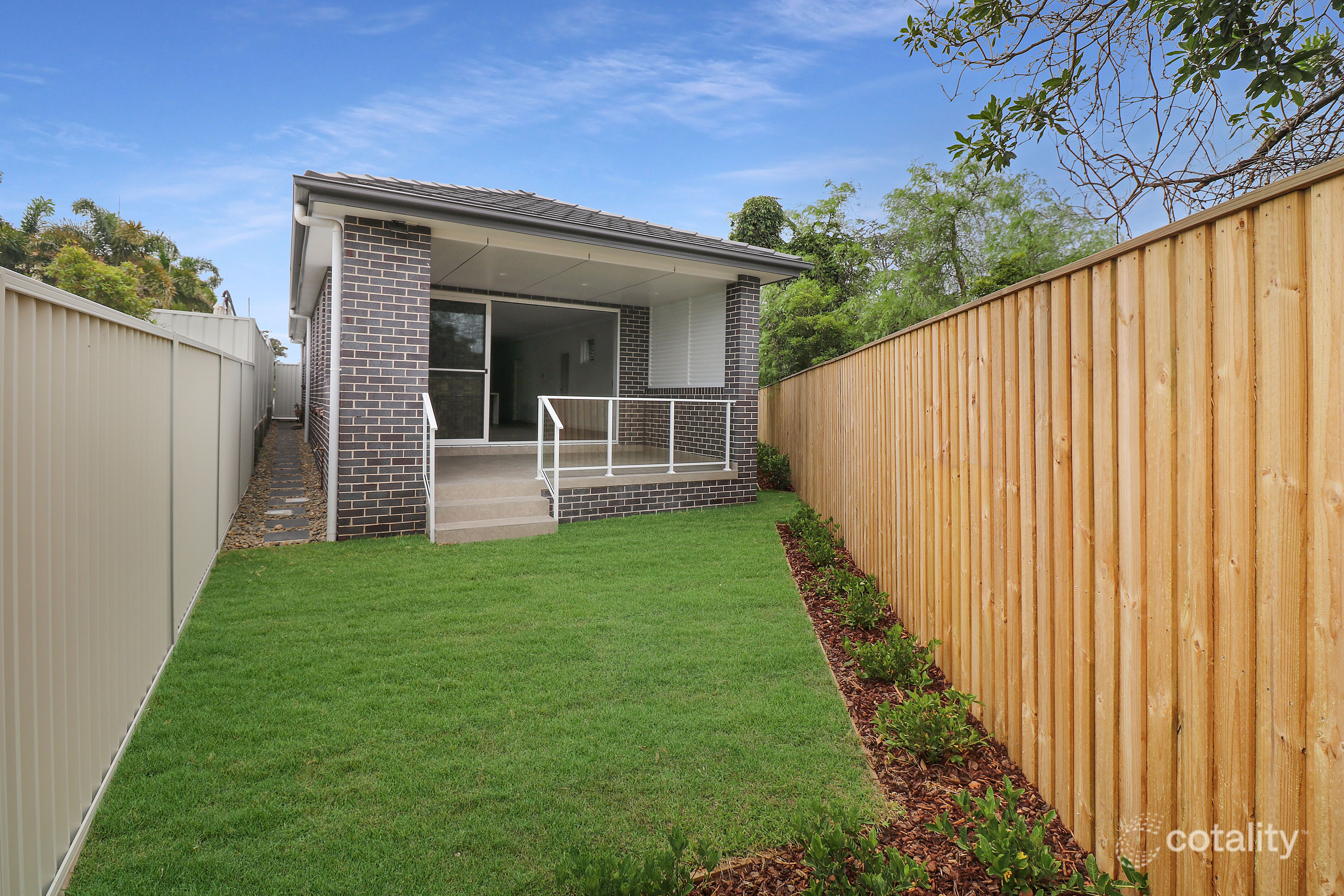 24b Clarence Rd, Rockdale, NSW 2216