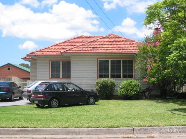 5 Dorothy St, Chester Hill, NSW 2162