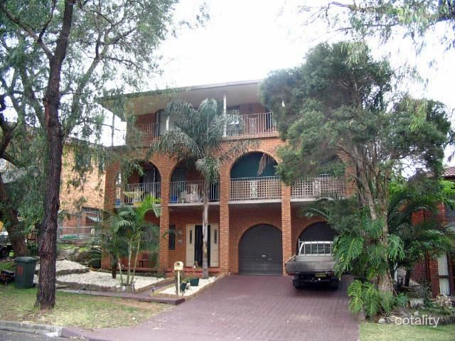 11 Gannet Ave, Berkeley, NSW 2506