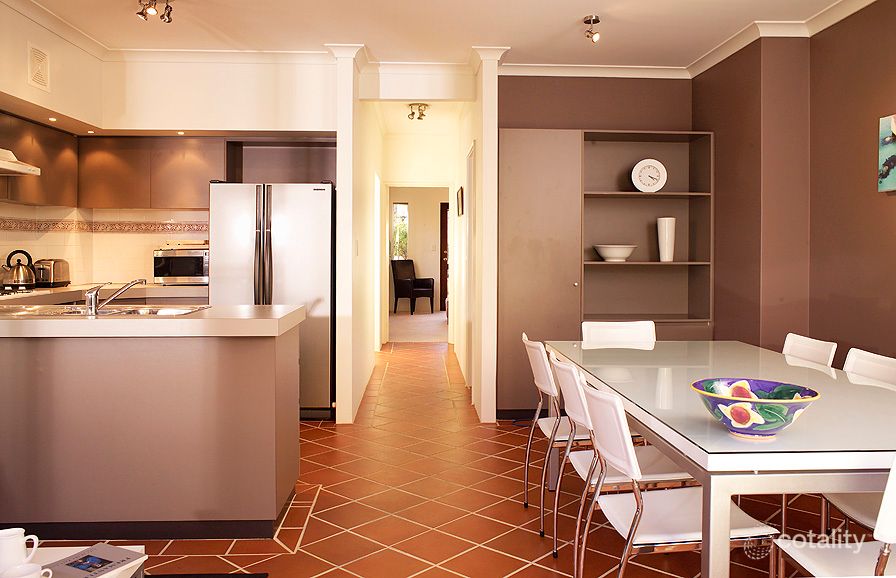 7 Eileen St, Cottesloe, WA 6011