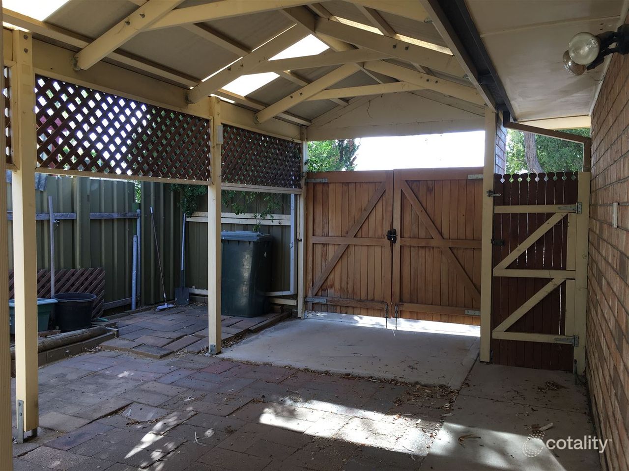 12 Alderman Ave, Pennington, SA 5013