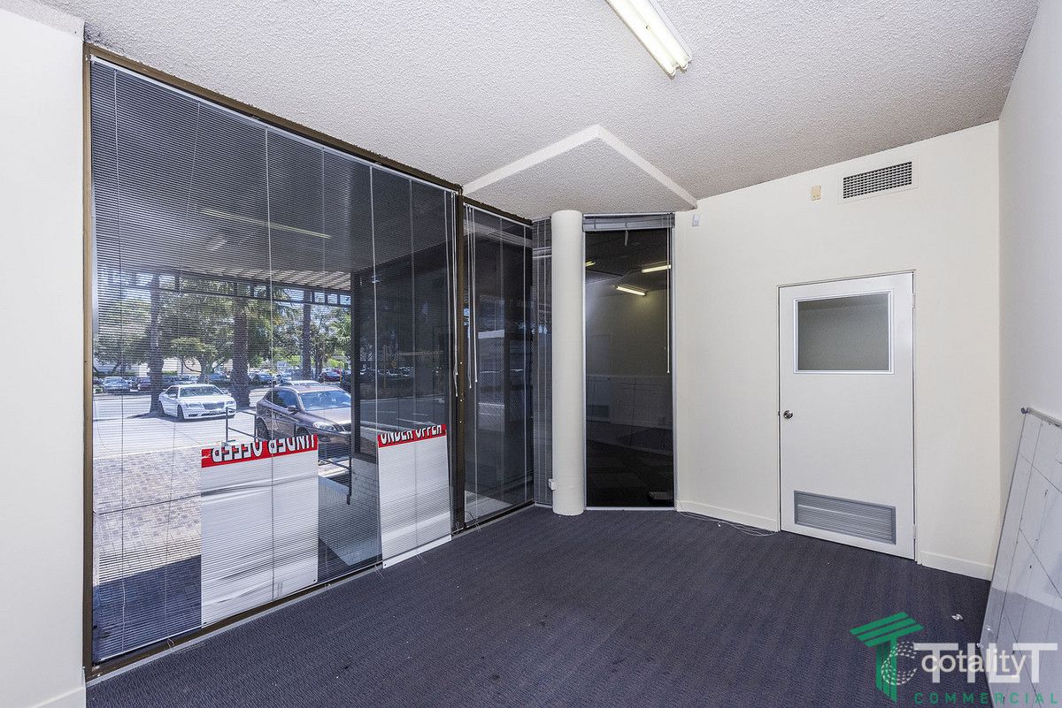 1/15-21 Collier Rd, Morley, WA 6062