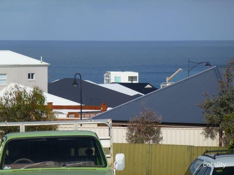 9 Plaza Ave, Sellicks Beach, SA 5174