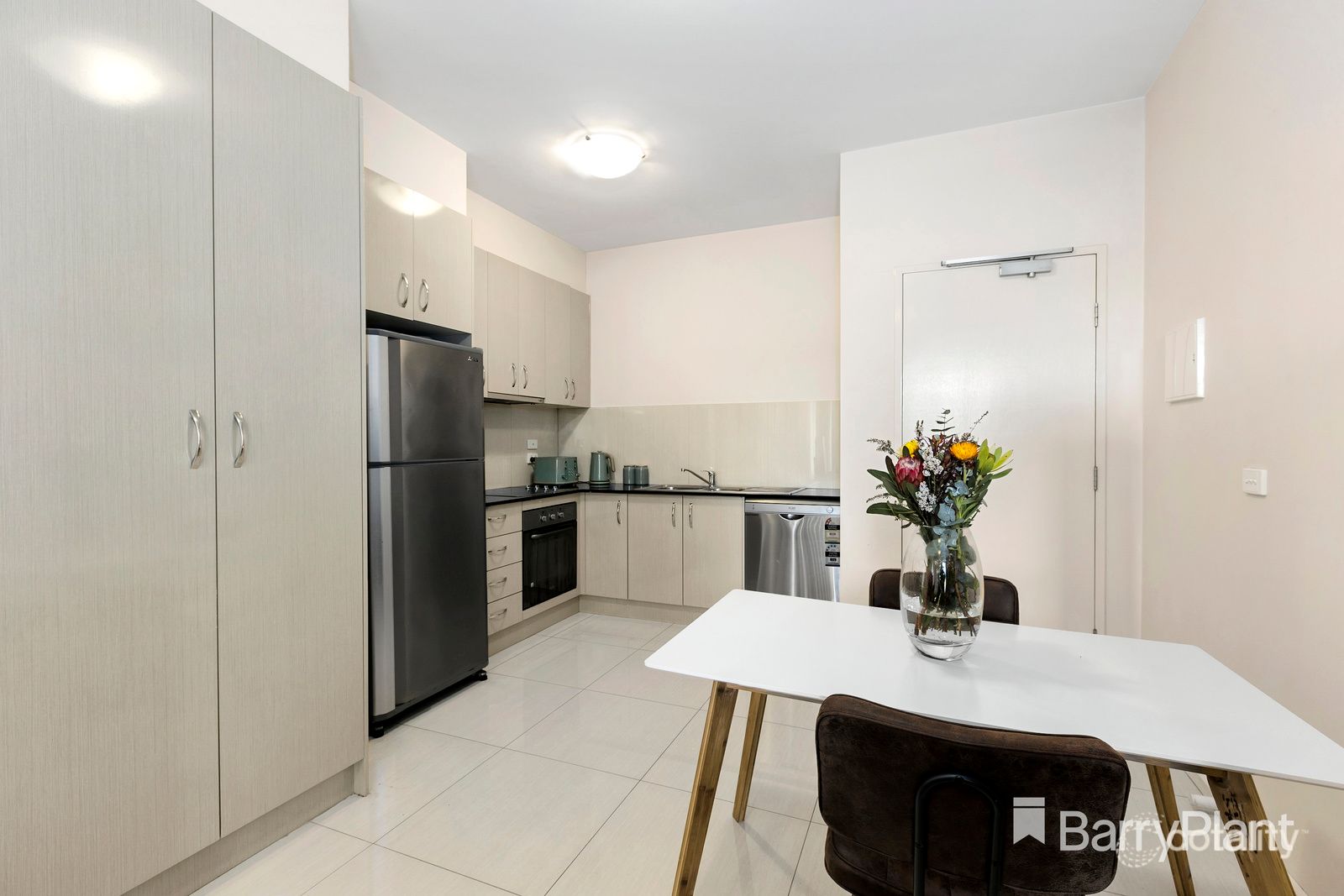 10/3 Market St, Dandenong, VIC 3175