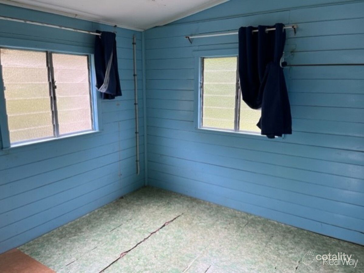 75 Byrnes Pde, Mount Morgan, QLD 4714