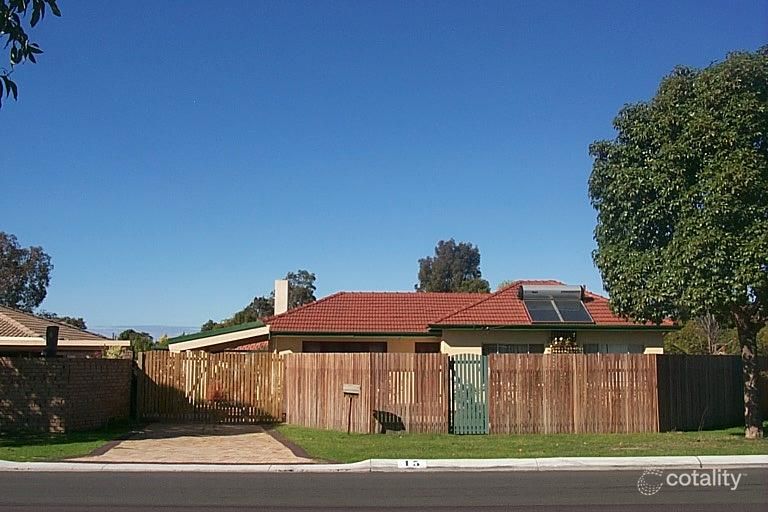 15 Surrey St, Dianella, WA 6059