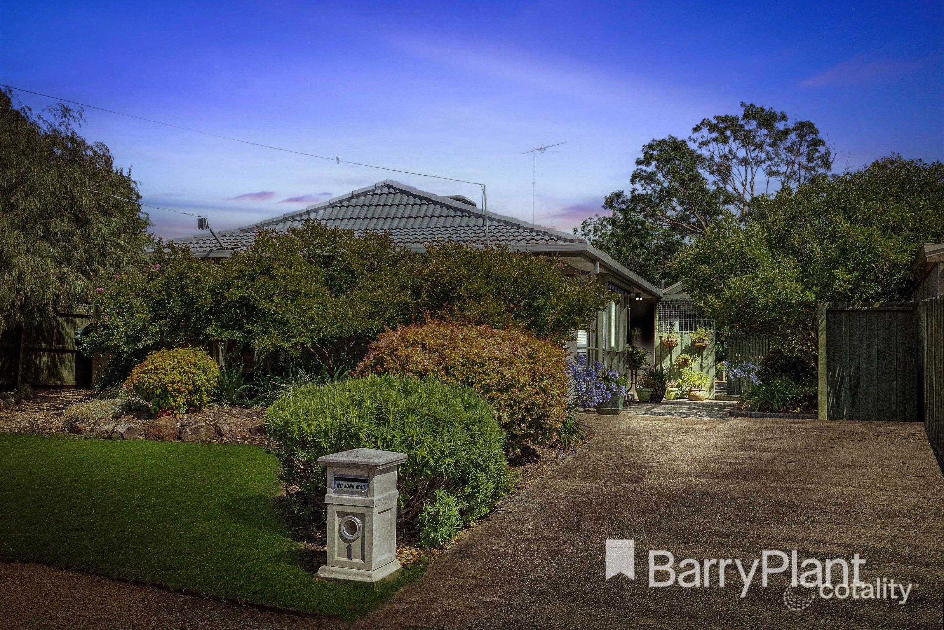 1 Bexley Cl, Werribee, VIC 3030