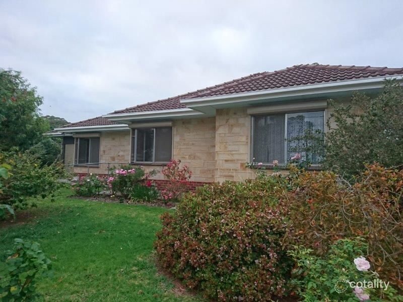 10 Carinya Cres, Rostrevor, SA 5073