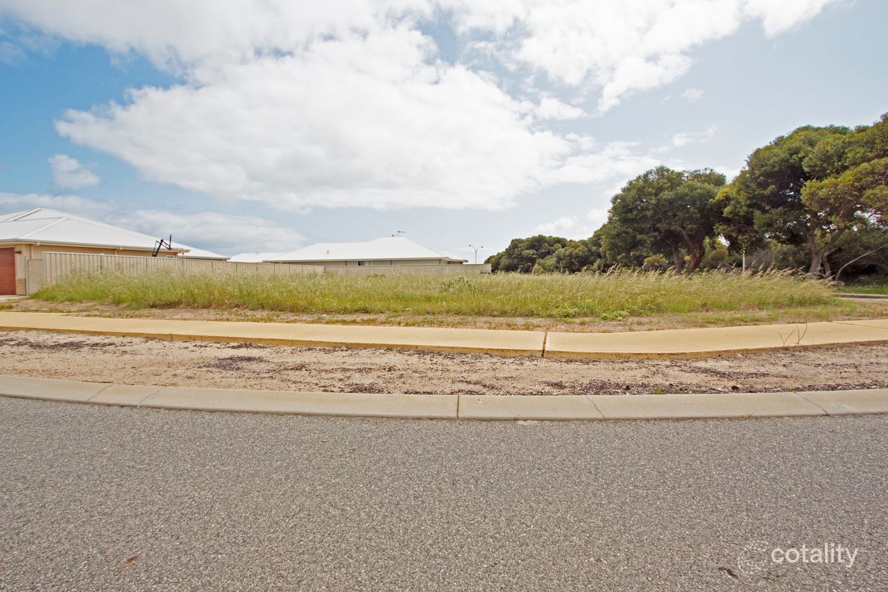 7 Lily Way, Jurien Bay, WA 6516