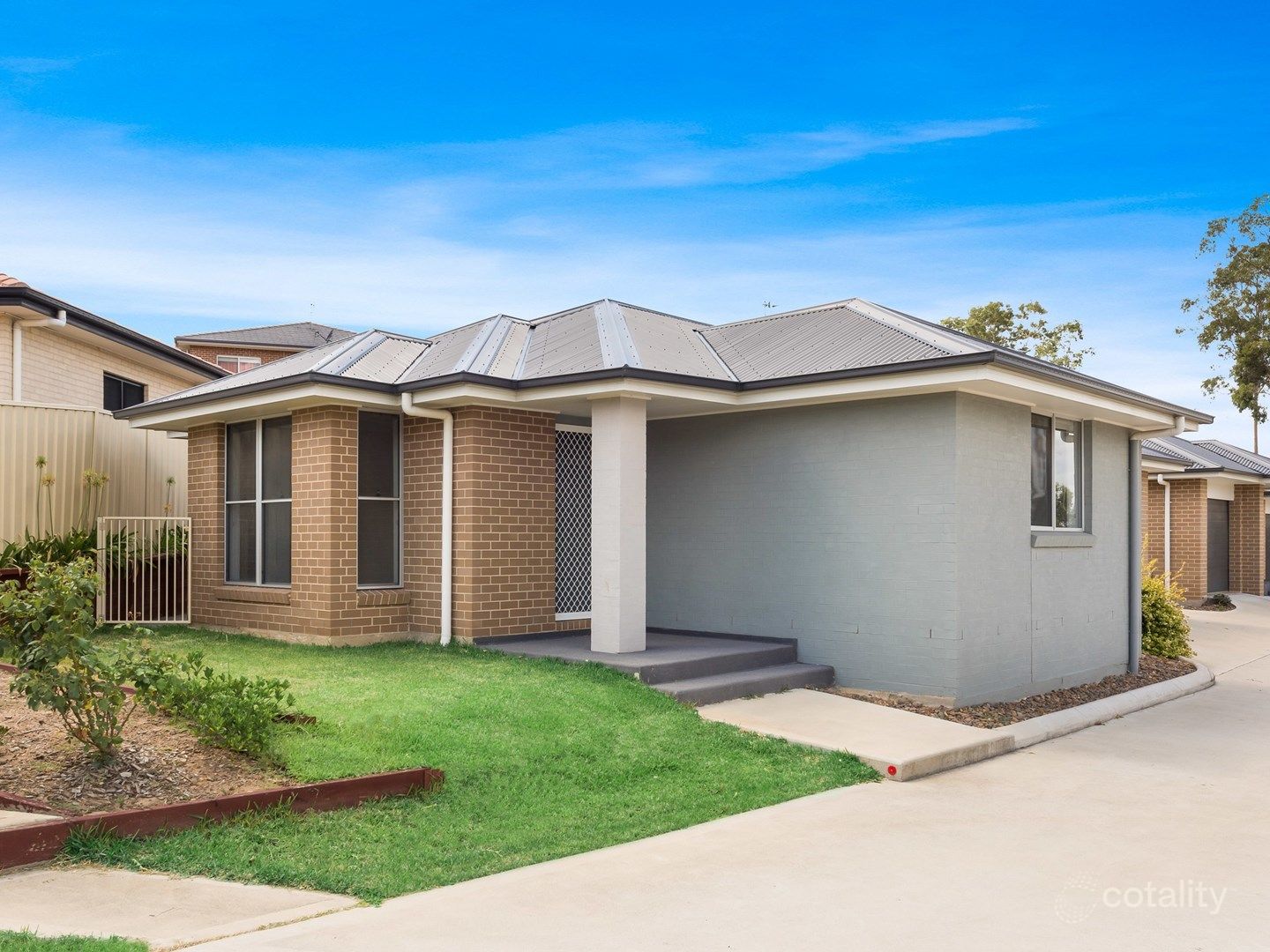 1/61 Clayton Cres, Rutherford, NSW 2320