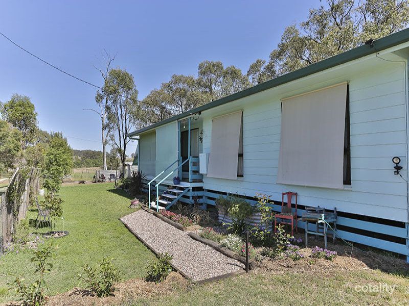 91 John St, Goombungee, QLD 4354