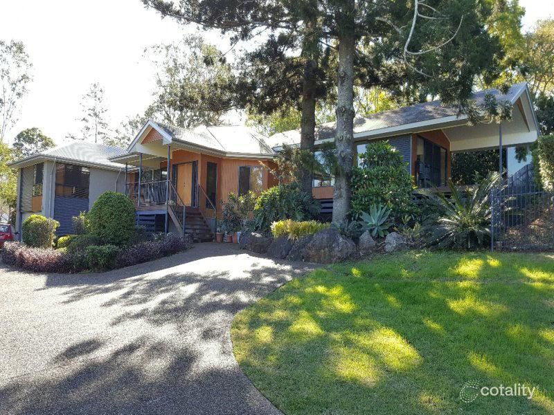 30 Boyle Rd, Pullenvale, QLD 4069