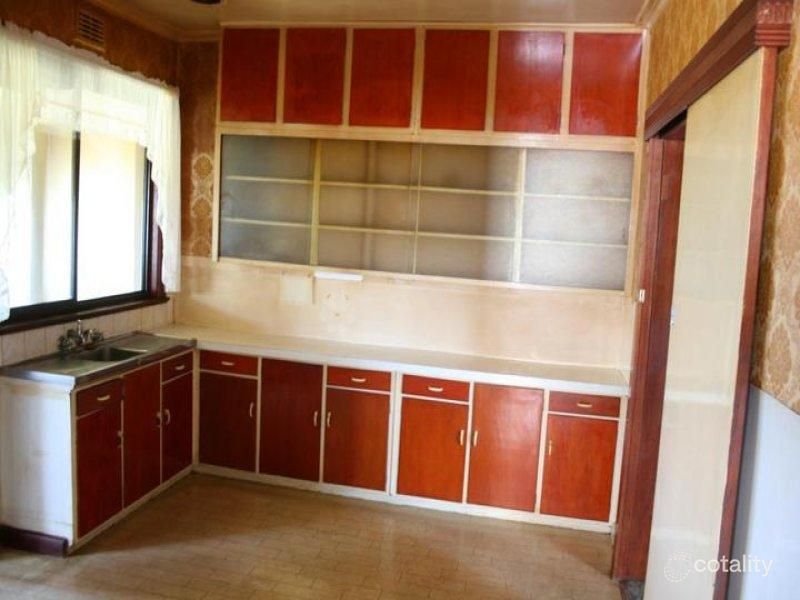 11 Lowe St, Ararat, VIC 3377