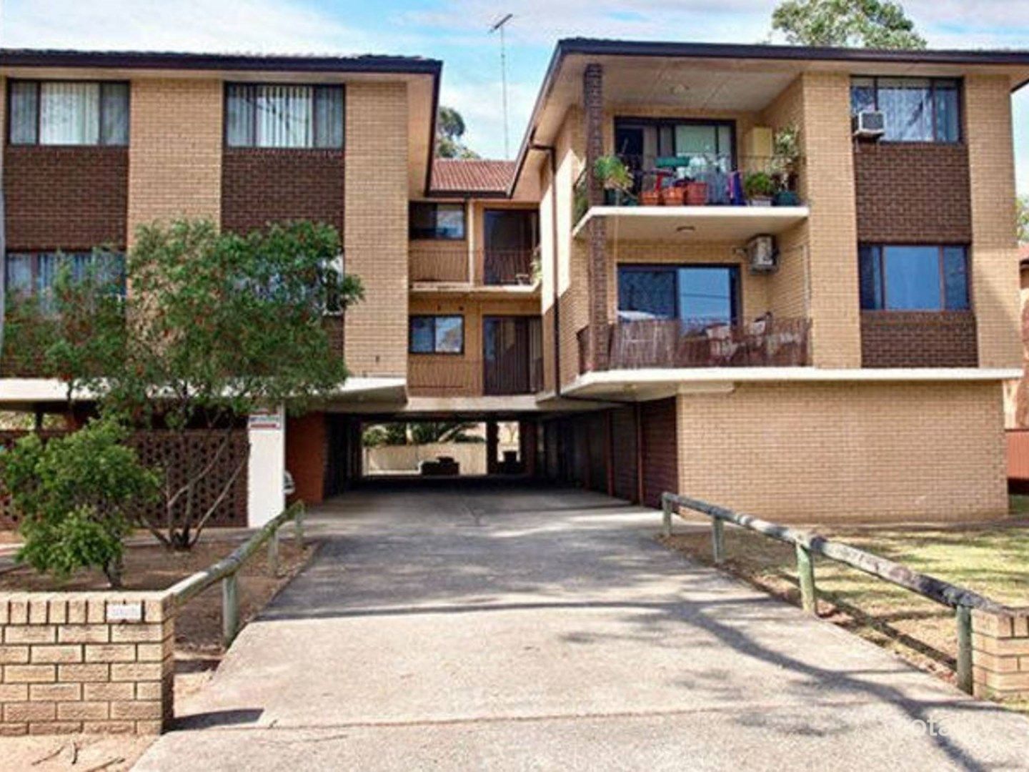 8/4-6 Cambridge St, Merrylands, NSW 2160