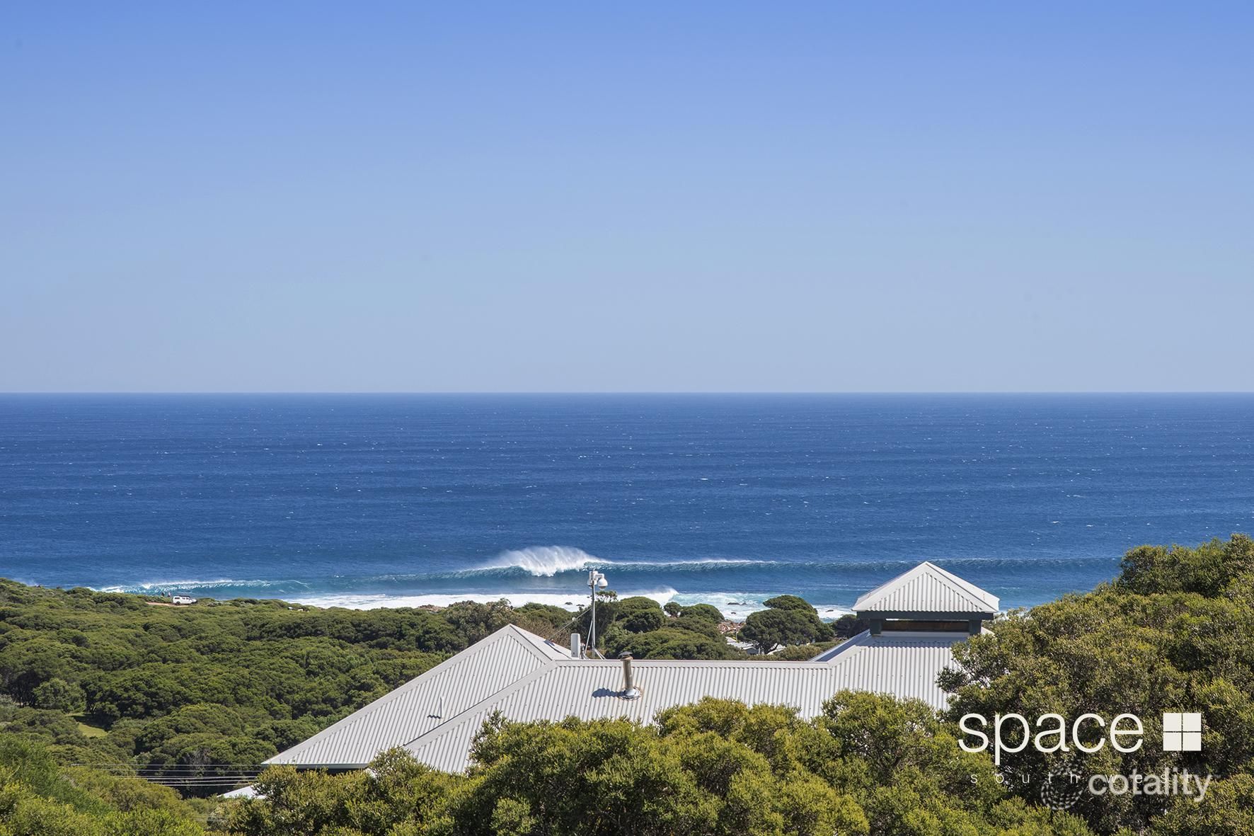 2/21 Wardanup Cres, Yallingup, WA 6282