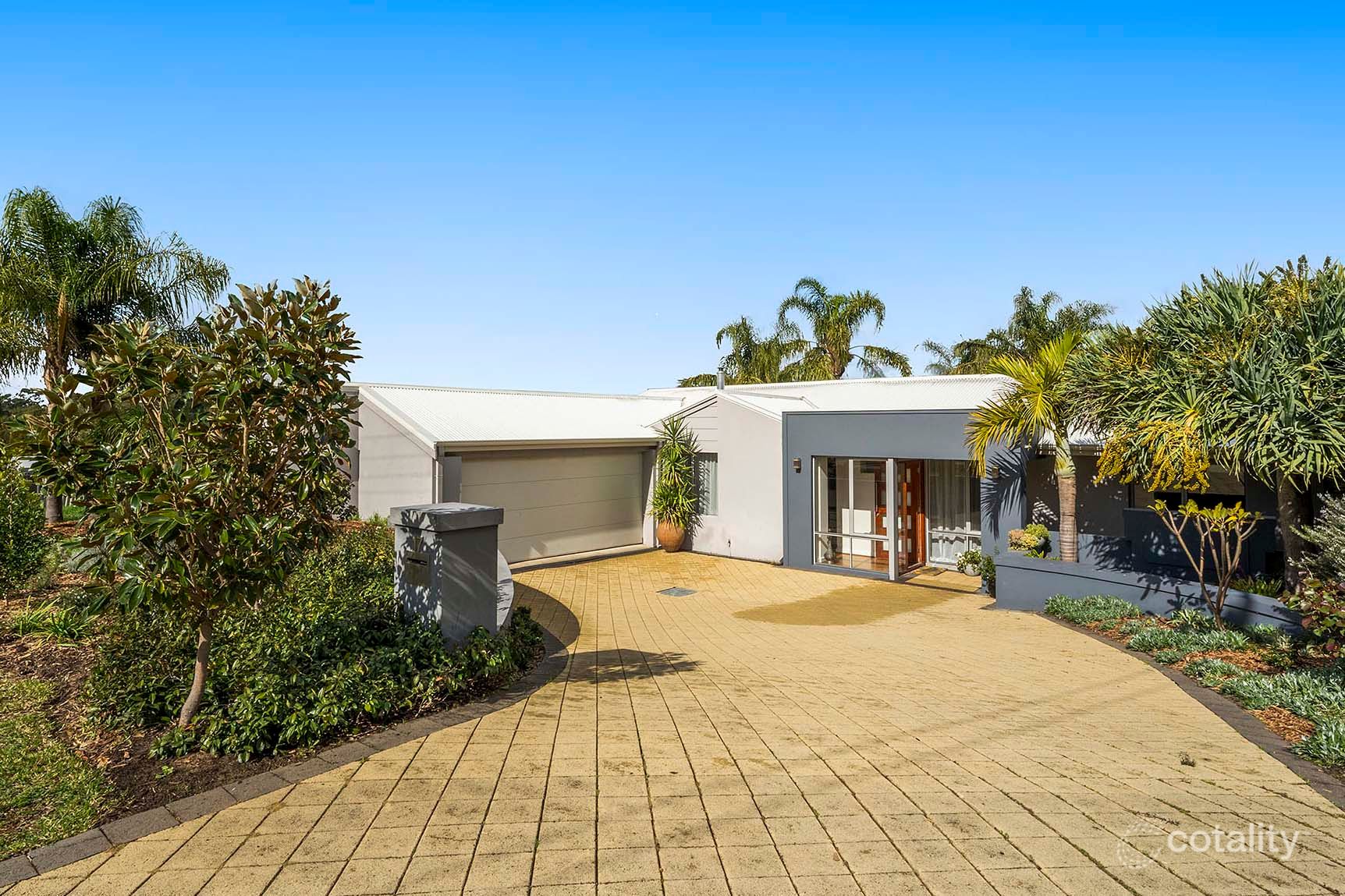 17 Appian Way, Hamersley, WA 6022