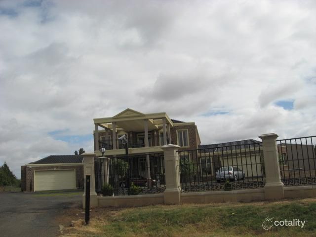 6 Rupicola Ct, Hillside, VIC 3037