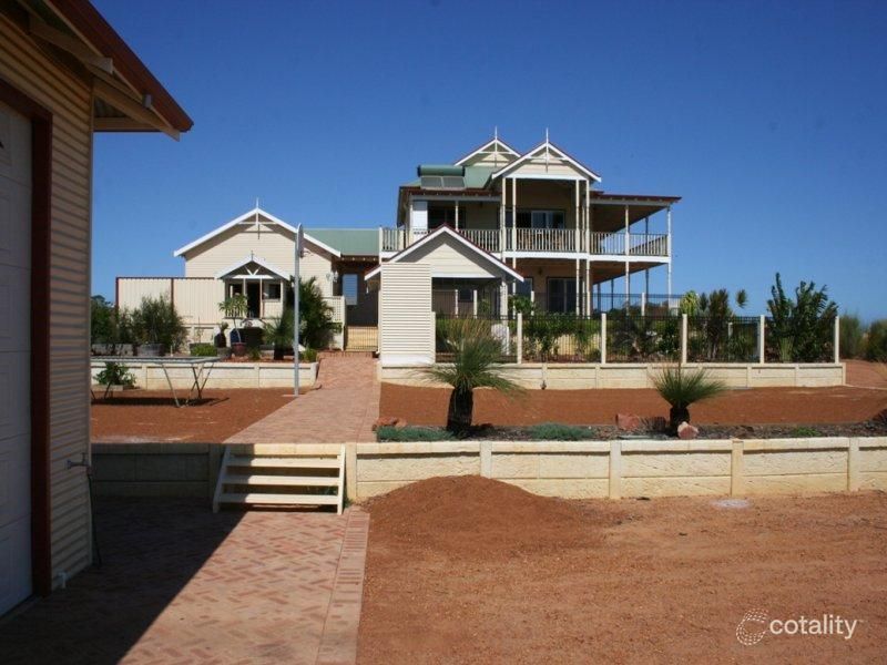 21 Charlton Loop, Kalbarri, WA 6536