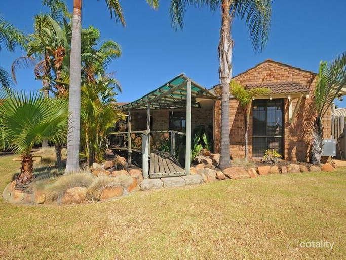 27 Moolanda Bvd, Kingsley, WA 6026